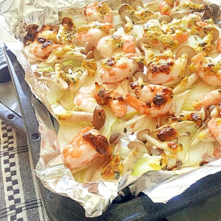エビ しめじ 玉ねぎの のりたま マヨソース焼き レシピ 作り方 By 花種蒔く 楽天レシピ エビ しめじ 玉ねぎの のりたま マヨソース焼き レシピ 作り方 By 花種蒔く 楽天レシピ